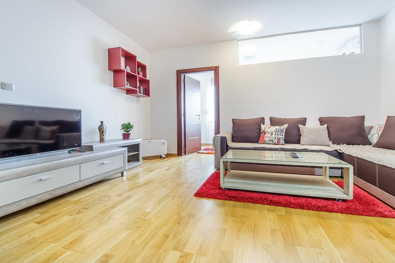 Apartament Charming City Center Podgorica Zewnętrze zdjęcie